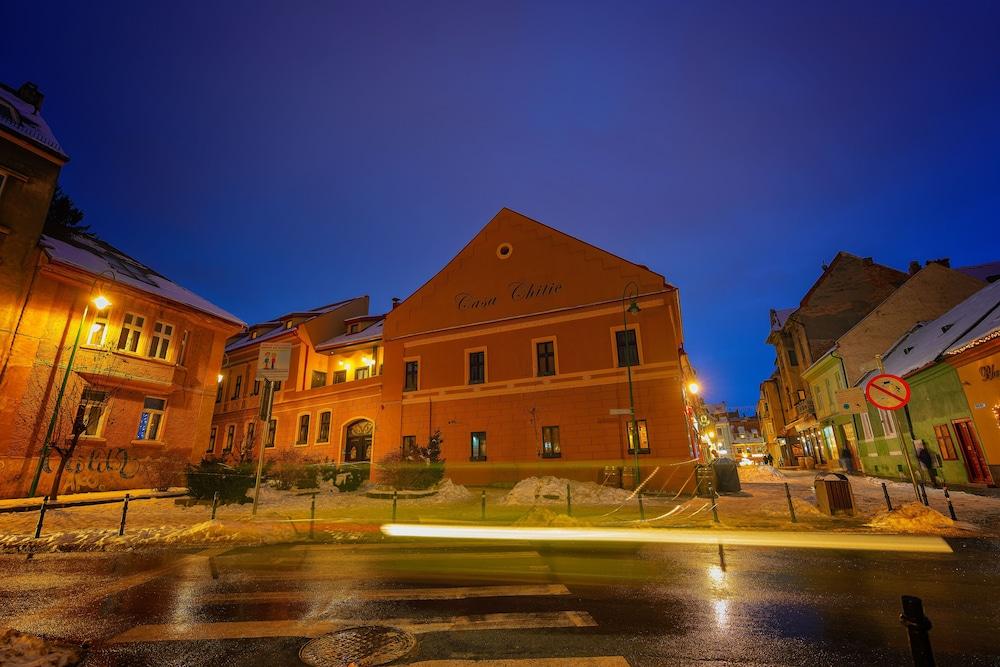 Hotel Boutique Casa Chitic -Hotel And Restaurant Str Johann Gott Nr7 Brasov Luaran gambar